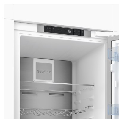 Combi BEKO BCNA306E4SN