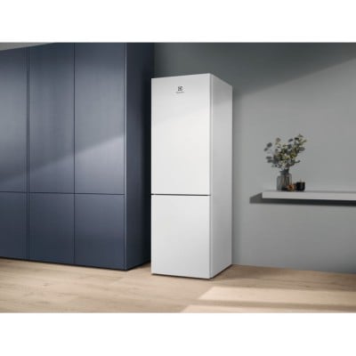 Combi ELECTROLUX LNT5ME32W1